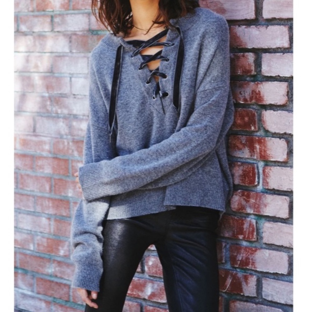 Rails Olivia Sweater Size M Nwot - image 3